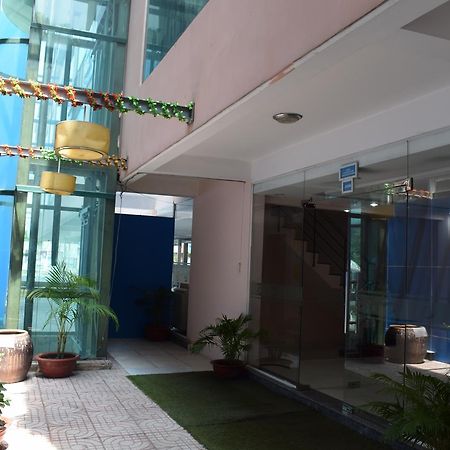 Mekong Hotel & Restaurant Hô Chi Minh-Ville Extérieur photo